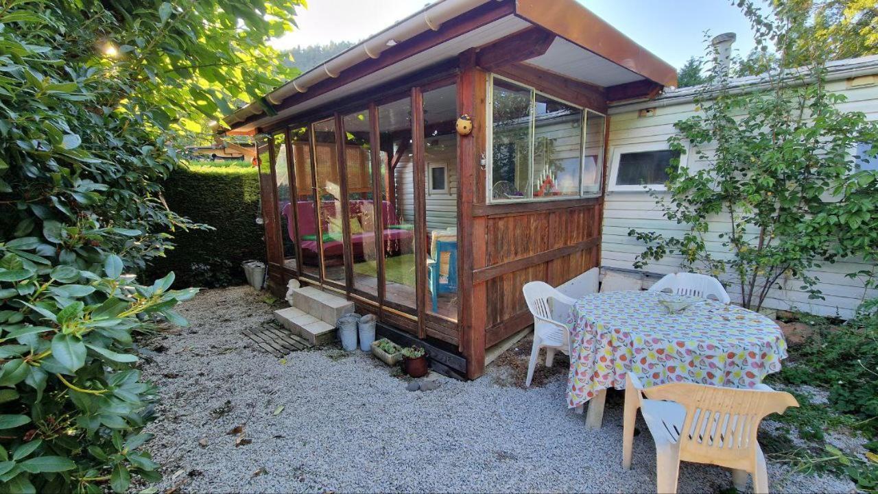 Mobile Toutes Saisons Ferienhaus *